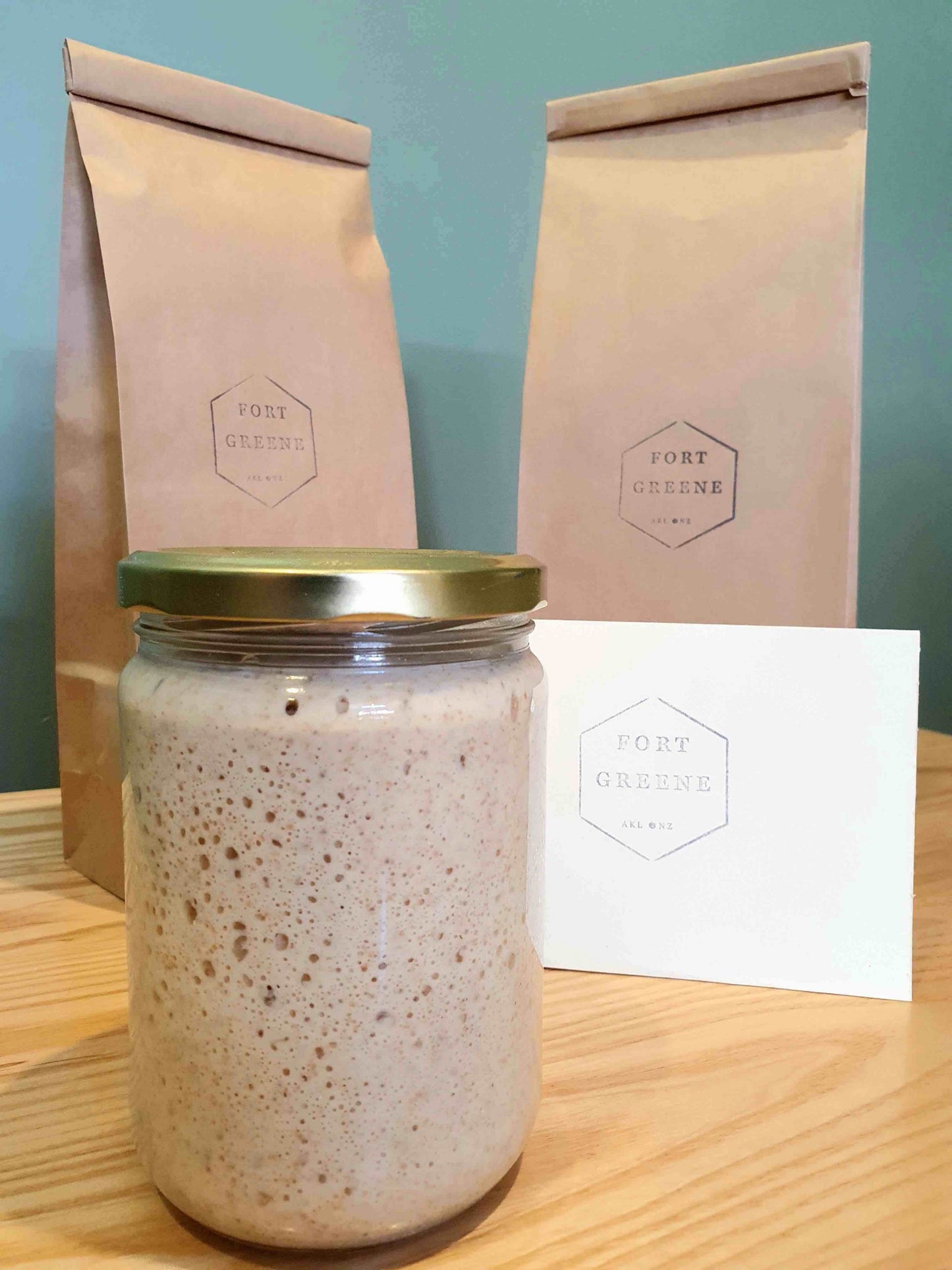 SOURDOUGH STARTER KIT